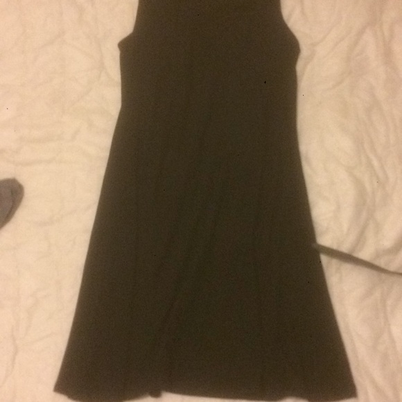 Dress - Picture 1 of 3